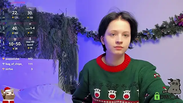 Snapshot of Alina_Mills chatting on 12-31-24, 02:14 Alina Mills online show from 12-31-24, 02:14