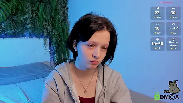 Snapshot of Alina_Mills chatting on 02-03-25, 08:35 Alina Mills online show from 02-03-25, 08:35