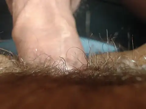 Snapshot of lolamike19 chatting on 03-10-26, 10:52 lolamike19 online show from 03-10-26, 10:52