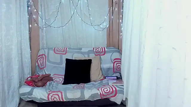 Ana off alana online show from 05-15-26, 12:41