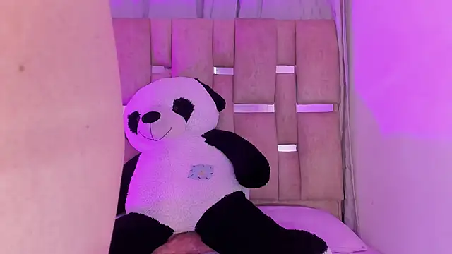 Snapshot of Black_Rose2 chatting on 02-08-26, 11:41 Black Rose2 online show from 02-08-26, 11:41