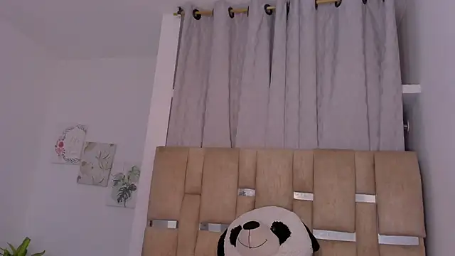 Snapshot of Black_Rose2 chatting on 03-15-26, 11:50 Black Rose2 online show from 03-15-26, 11:50