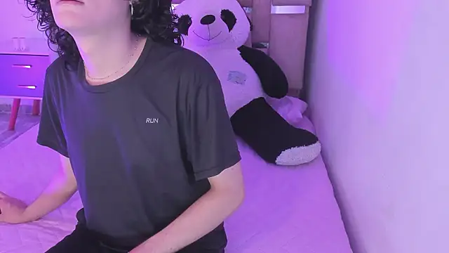 Snapshot of Black_Rose2 chatting on 02-21-26, 11:34 Black Rose2 online show from 02-21-26, 11:34