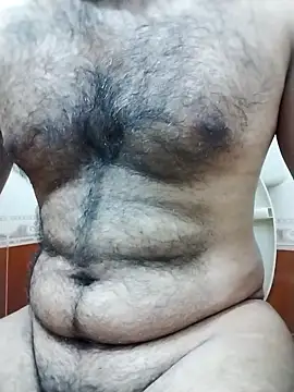 Snapshot of hairy_gun chatting on 09-09-25, 05:06 hairy gun online show from 09-09-25, 05:06