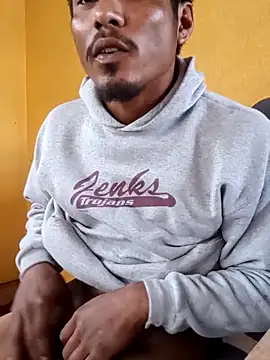 Snapshot of Aqua2312 chatting on 02-23-26, 05:24 Aqua2312 online show from 02-23-26, 05:24