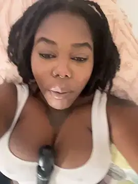 Goddess Nafeesha online show from 11-22-25, 08:51