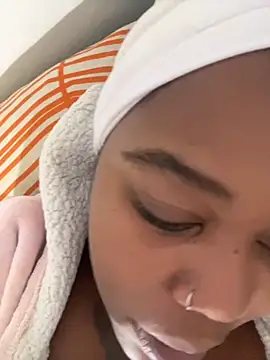 Goddess Nafeesha online show from 10-30-25, 04:22