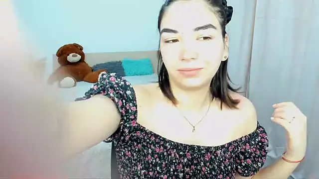 Alexa Dolly12 online show from 03-21-25, 06:49