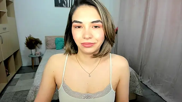 Alexa Dolly12 online show from 04-18-26, 05:54