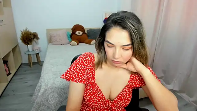 Snapshot of Alexa_Dolly12 chatting on 06-30-26, 05:29 Alexa Dolly12 online show from 06-30-26, 05:29