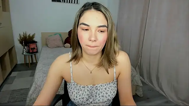 Alexa Dolly12 online show from 02-13-26, 06:02