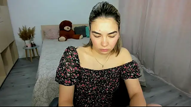 Alexa Dolly12 online show from 01-14-26, 07:56