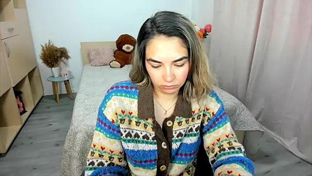 Snapshot of Alexa_Dolly12 chatting on 06-02-26, 05:29 Alexa Dolly12 online show from 06-02-26, 05:29