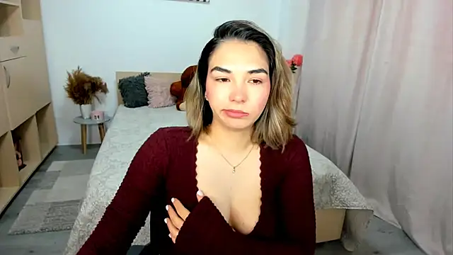 Alexa Dolly12 online show from 05-06-26, 07:34