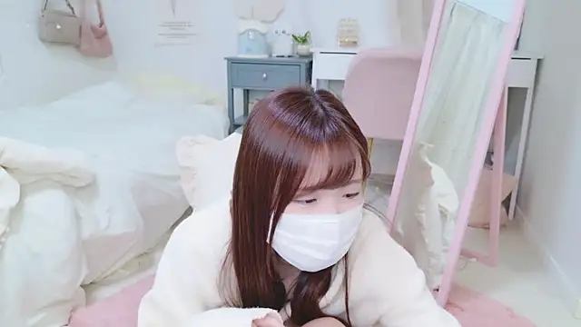 Snapshot of Sayuringo_ chatting on 01-07-25, 01:46 Sayuringo  online show from 01-07-25, 01:46