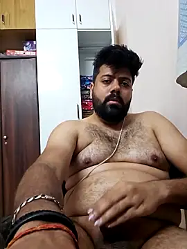 Hornie small Dick01 online show from 03-08-25, 09:29