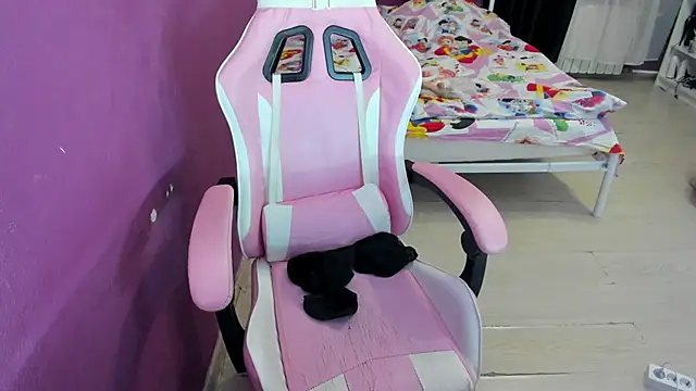 Lika8234 online show from 04-13-26, 06:45