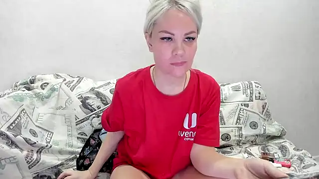 Snapshot of Lika8234 chatting on 02-07-25, 03:55 Lika8234 online show from 02-07-25, 03:55