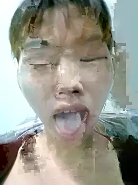 Snapshot of Lonalysexy chatting on 07-06-26, 01:40 Lonalysexy online show from 07-06-26, 01:40