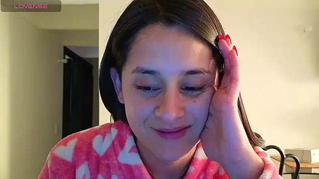 Alice milf  online show from 09-26-25, 01:40