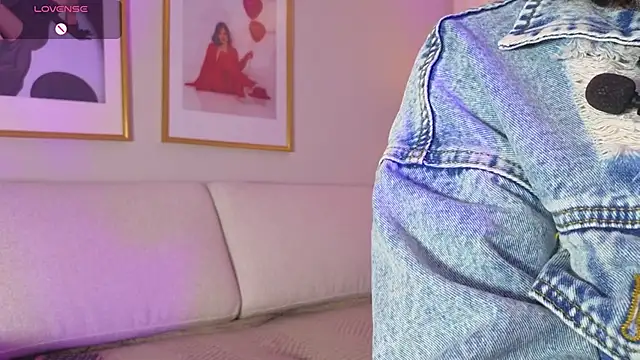 Alice milf  online show from 03-28-26, 03:13