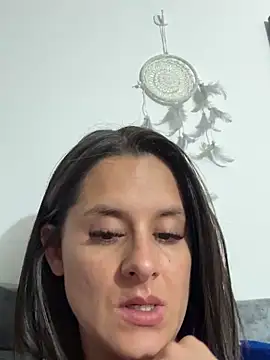 Alice milf  online show from 11-28-25, 10:37