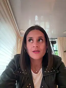 Alice milf  online show from 01-14-26, 08:56