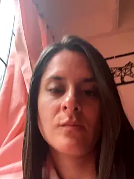 Alice milf  online show from 10-12-25, 11:33