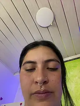  luna torres online show from 05-05-26, 12:30