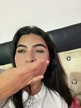  luna torres online show from 03-13-25, 04:38