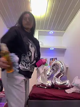  luna torres online show from 03-27-26, 01:45