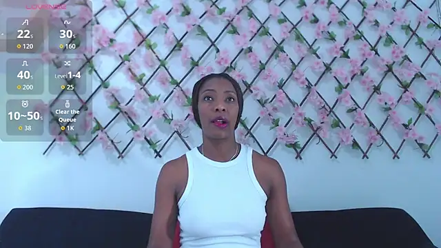 tiffany gomez9 online show from 11-10-25, 10:37