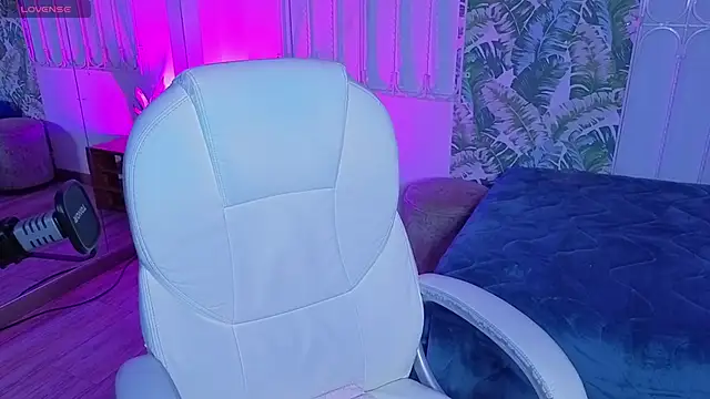 loly marce online show from 05-15-26, 08:07