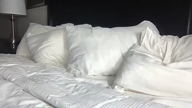 SeductiveMiahBrown online show from 09-26-25, 03:02