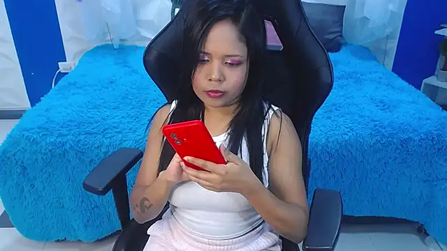 Melikasweetz online show from 03-22-25, 05:52