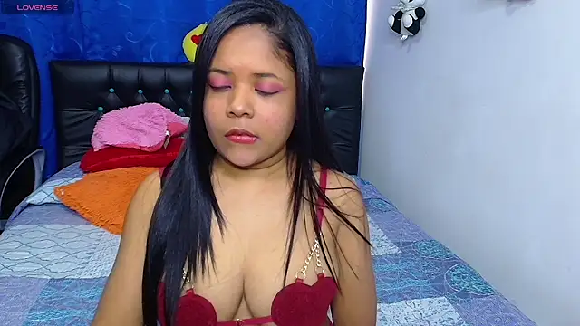 Snapshot of Melikasweetz chatting on 05-11-26, 04:04 Melikasweetz online show from 05-11-26, 04:04
