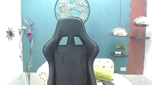 Melikasweetz online show from 02-14-25, 11:53