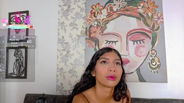 Snapshot of taty_miller chatting on 10-16-25, 08:17 taty miller online show from 10-16-25, 08:17