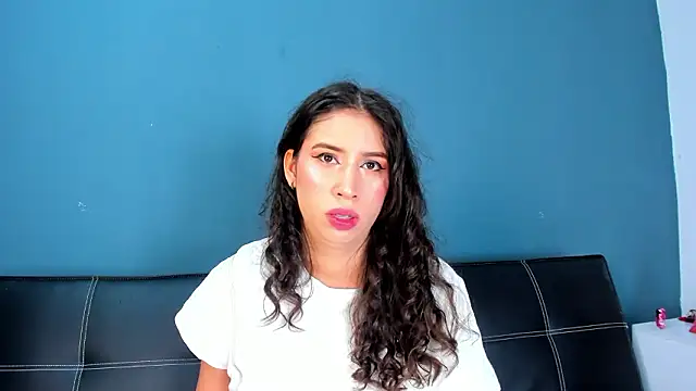 Snapshot of purplay_98 chatting on 02-21-26, 01:51 purplay 98 online show from 02-21-26, 01:51