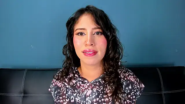 Snapshot of purplay_98 chatting on 02-07-26, 01:24 purplay 98 online show from 02-07-26, 01:24