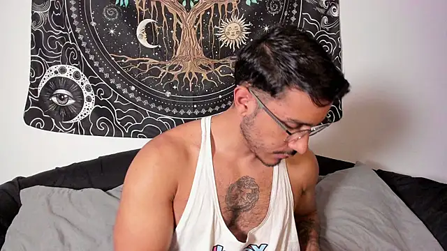 JayMarcos  online show from 11-20-25, 01:39