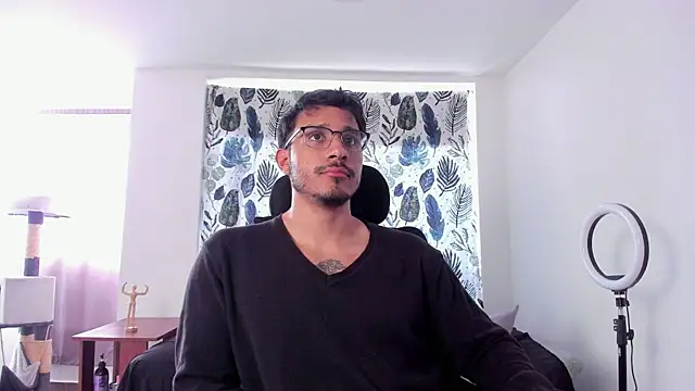 JayMarcos  online show from 11-23-25, 03:55