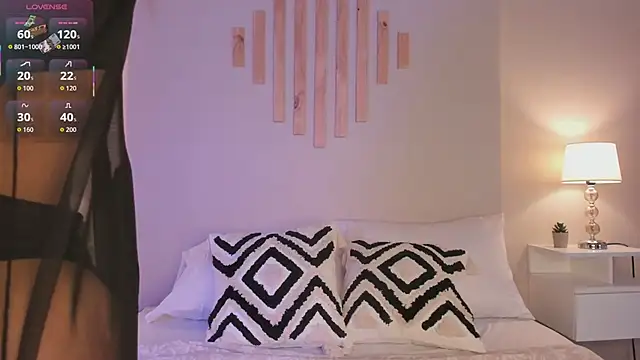 VictoriaNoah  online show from 02-07-26, 07:44