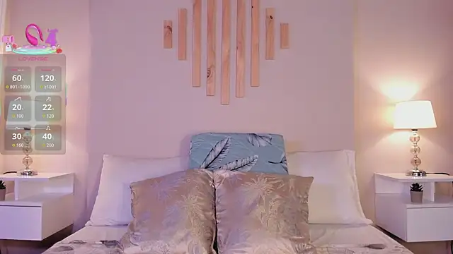 VictoriaNoah  online show from 10-18-25, 07:27