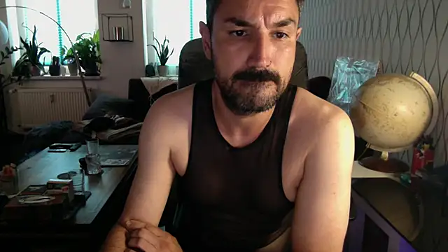 tomz0819 online show from 07-06-26, 12:34