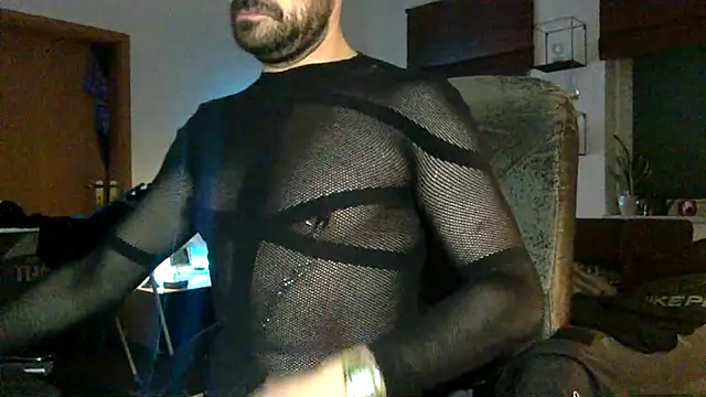 tomz0819 online show from 03-16-25, 08:32