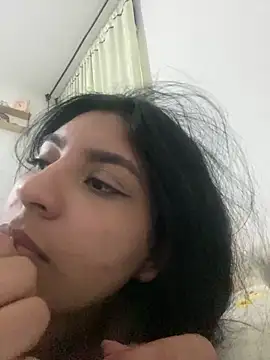 Snapshot of cloe_small chatting on 03-01-25, 07:41 cloe small online show from 03-01-25, 07:41