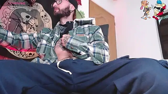 ren stipee online show from 11-19-25, 04:01