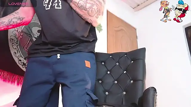 ren stipee online show from 11-19-25, 09:48