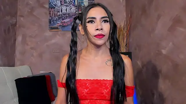 Snapshot of emma-hiill chatting on 09-20-25, 08:47 emma-hiill online show from 09-20-25, 08:47